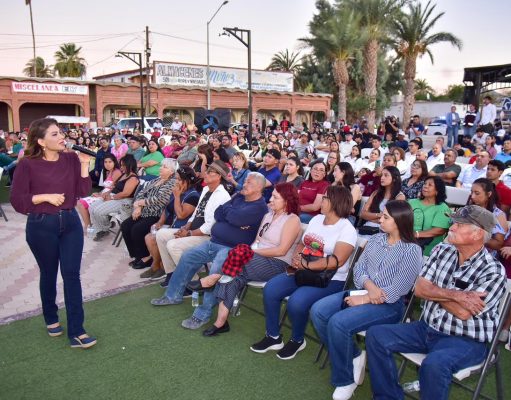 Lorenia Valles inicia en el norte de Sonora su recorrido como aspirante a la coordinación de la defensa de la transformación