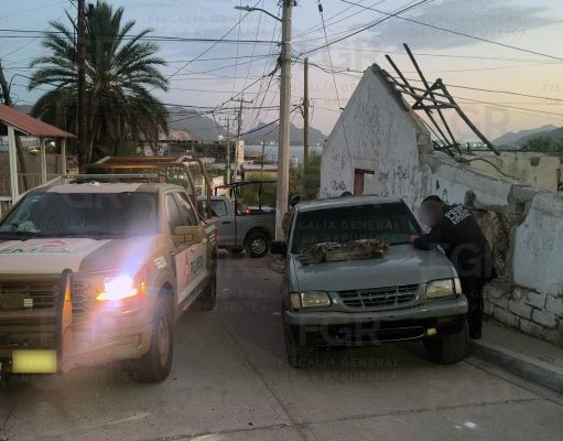 En Sonora, caen dos presuntos huachicoleros en Guaymas; aseguran 50 litros de combustible