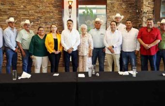 “La fuerza de Sonora está en su gente”: Javier Lamarque al escuchar a mujeres trabajadoras y presidentes municipales de la sierra