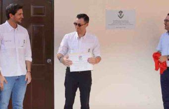 Colosio entrega primera obra de la Fundación Diana Laura en Sonora