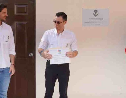 Colosio entrega primera obra de la Fundación Diana Laura en Sonora